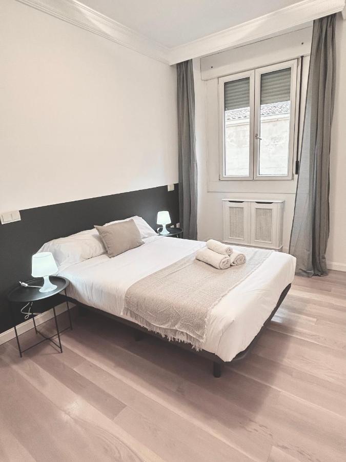 Pdv Rooms Madrid Bagian luar foto